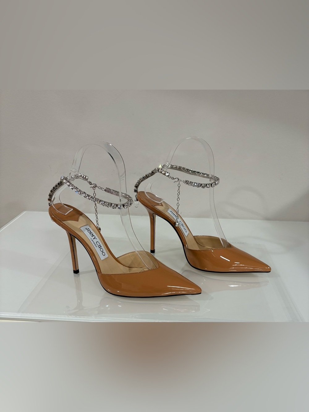 New JIMMY CHOO Saeda Patent Camel Pumps 37.5 $1295 Brand New - Picture 5 of 14